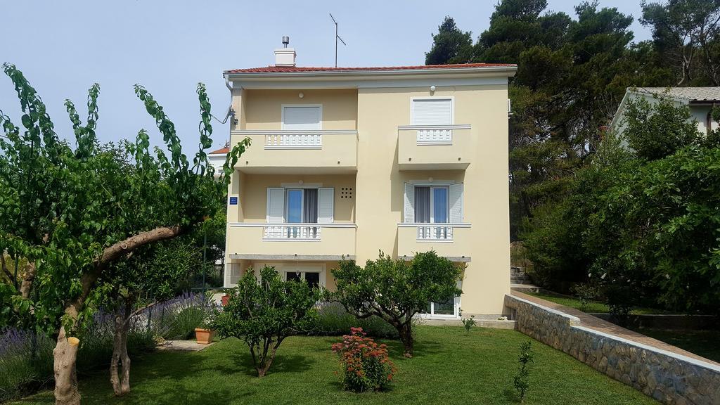 Apartment Branka Banjol Exterior photo